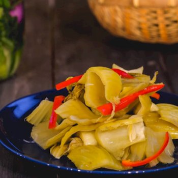 How to make delicious pickles at home